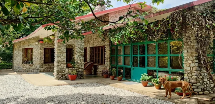 Himalayan Foothills Retreat