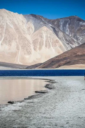 Striking Kashmir with Ladakh